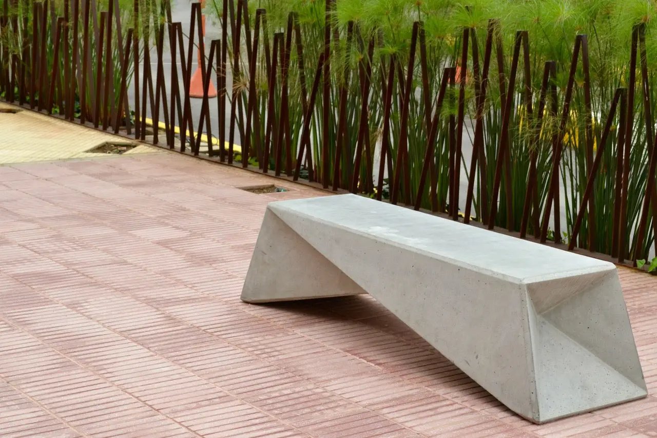 MC BENCH - Konkretus