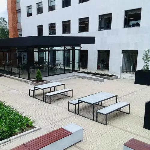 LANDOM PICNIC TABLE - Konkretus