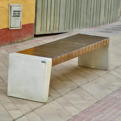 OLAND BENCH