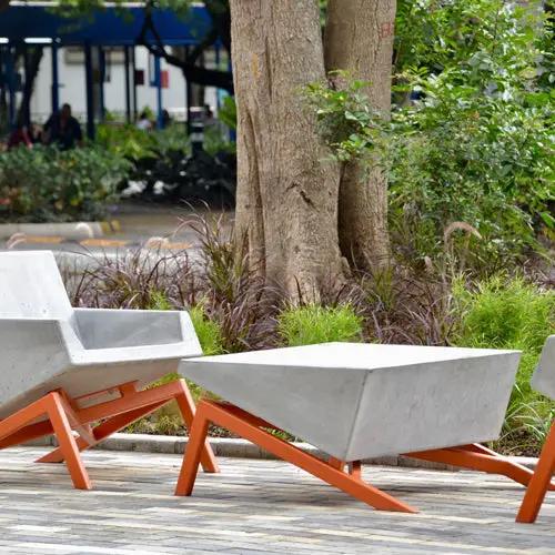 VINKËL TABLE, CONCRETE TABLE